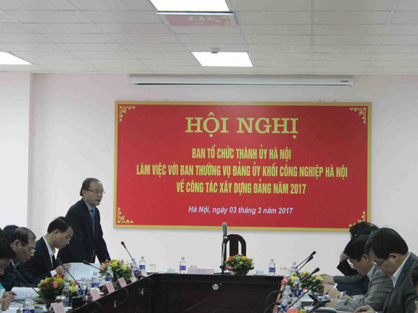 Meeting Between Hanoi Party Committee And Party Committee Of Hanoi Industrial Cluster At Hanoi Mechanical Company